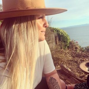 Meet your Posher, Lindsay